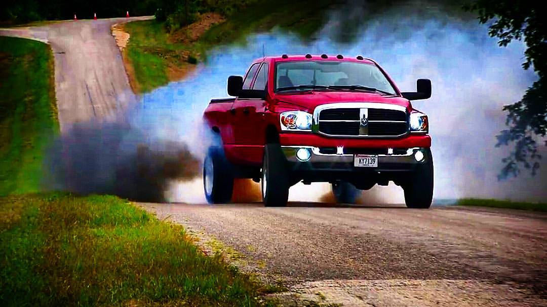 John Wiza's Cummins Burnout with ATD 48RE image